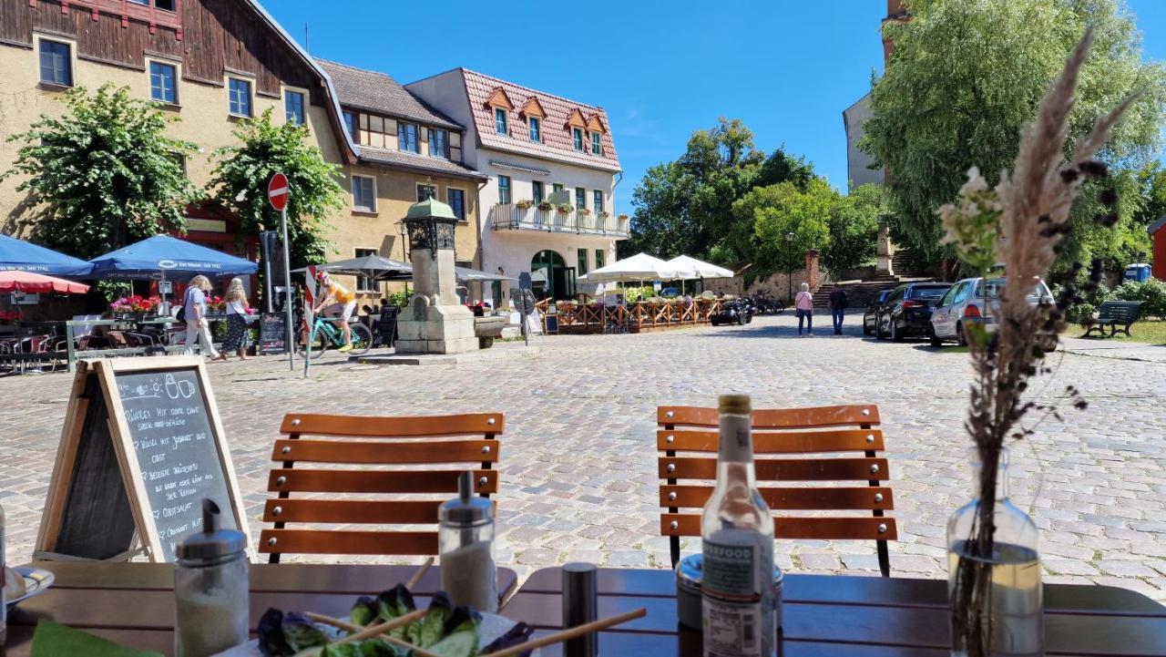 Liebevoll Sanierte Altbauwohnung Waldsieversdorf エクステリア 写真